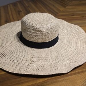 Elegant Tan Sun Hat with Black Band